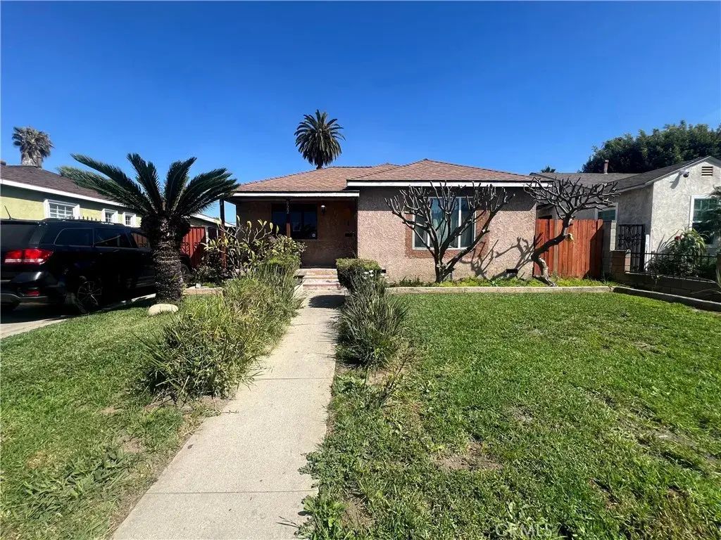 822 S Chester, Compton