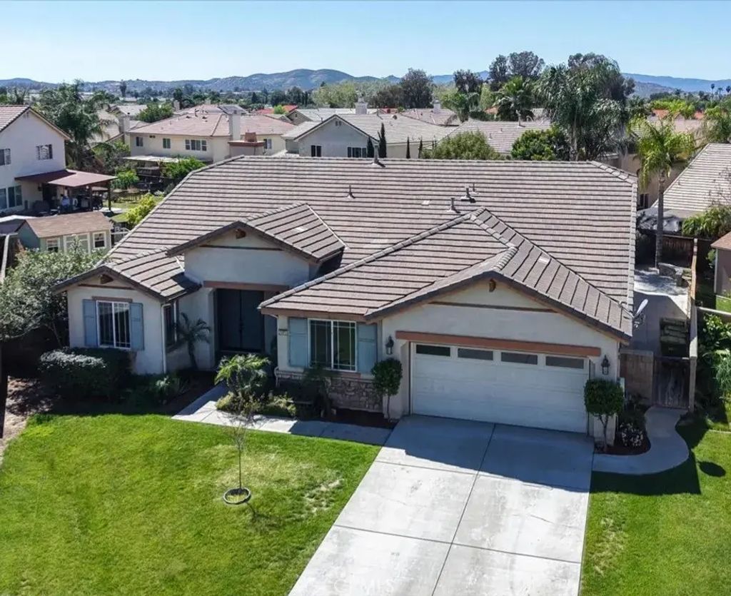 26655 Mark Twain Court, Menifee