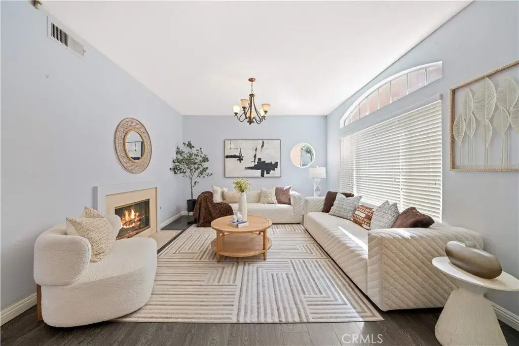 688 N Rimsdale Avenue 13, Covina