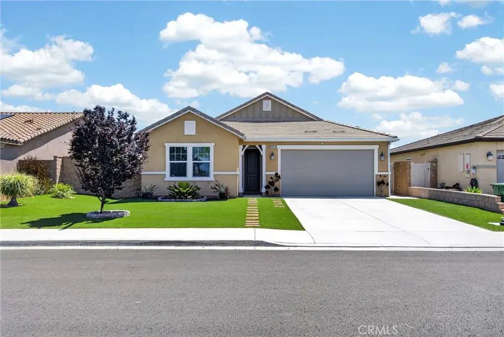 29042 Silverdale Lane, Winchester