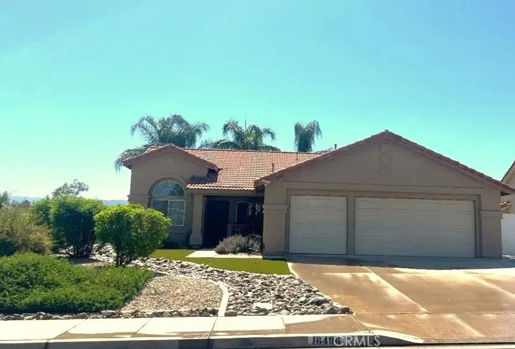 16496 Nectarine Way, Lake Elsinore