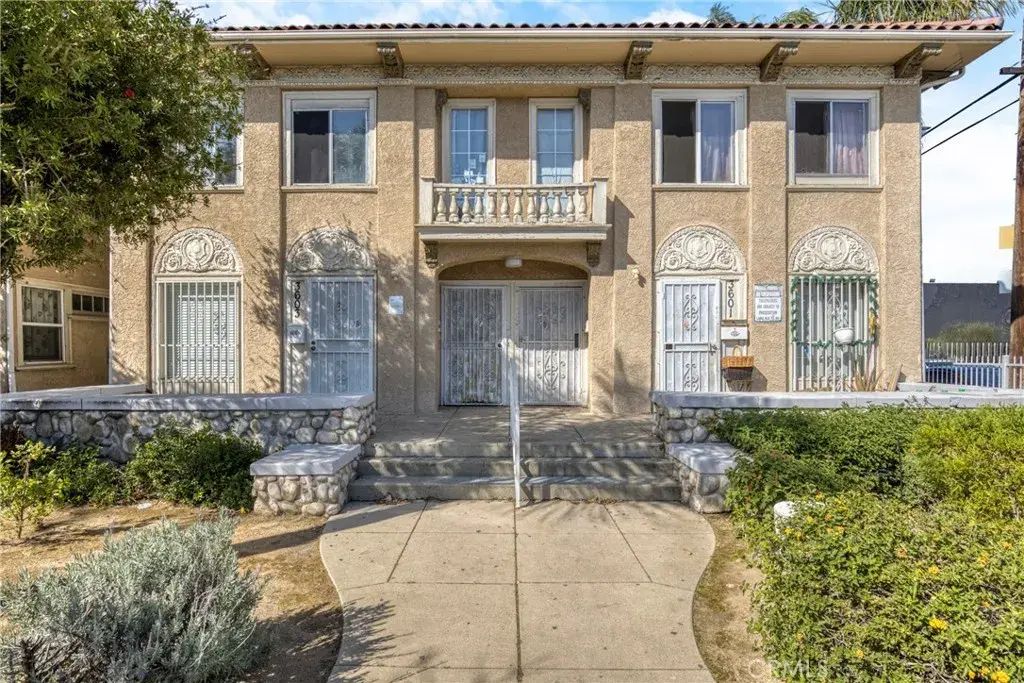 3601 W Washington, Los Angeles