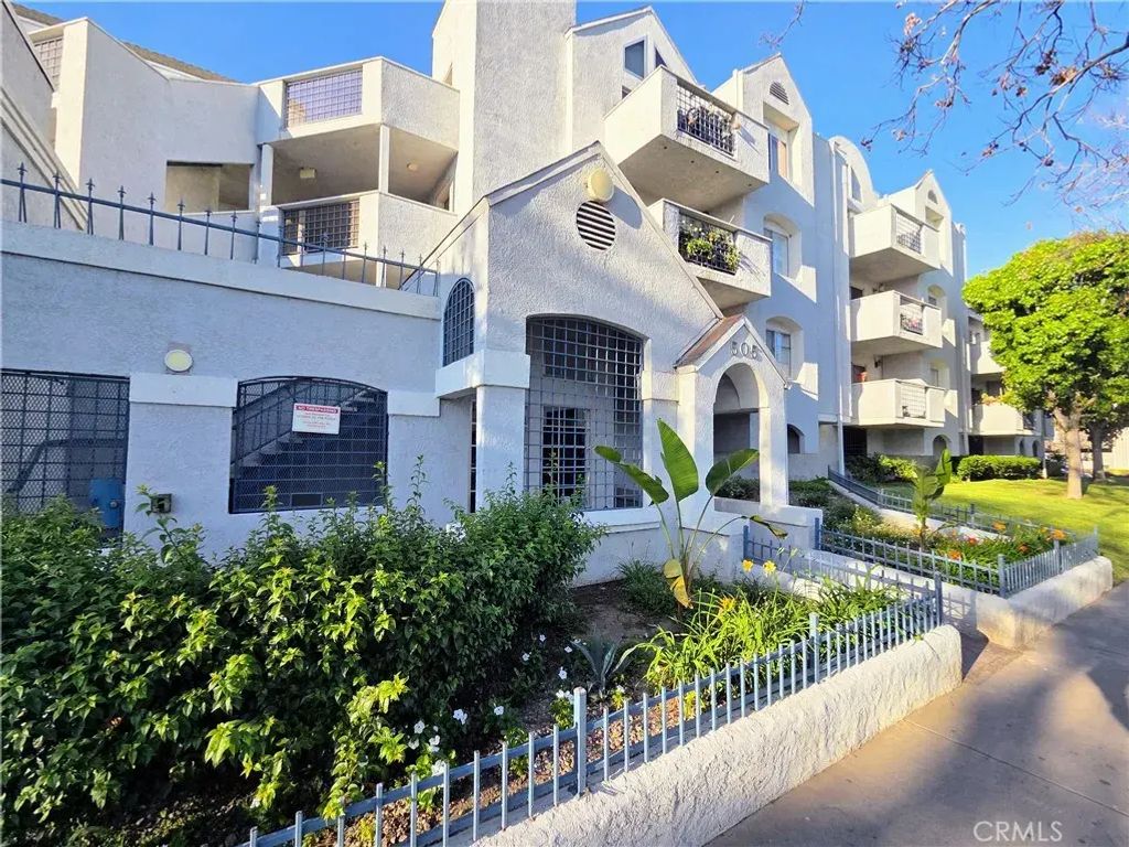 505 W 5th St 306, Long Beach