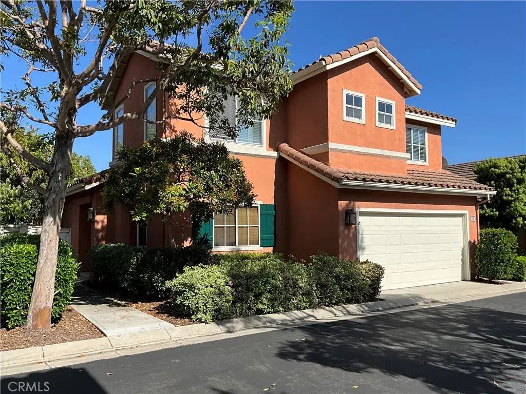 18 La Ronda, Irvine