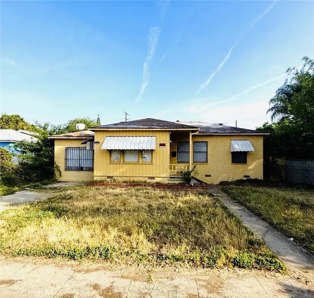 14129 Burton Street, Panorama City