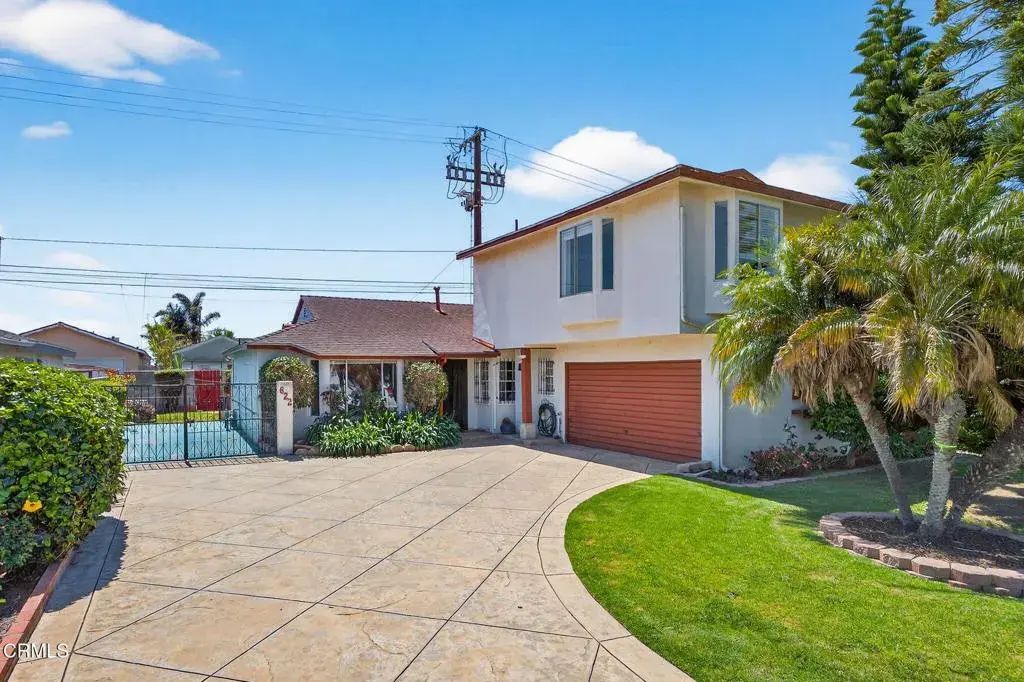 622 E Poplar Street, Oxnard