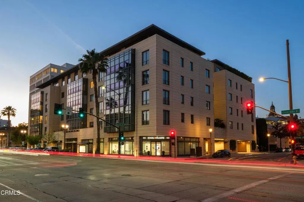 345 E Colorado Boulevard 302, Pasadena