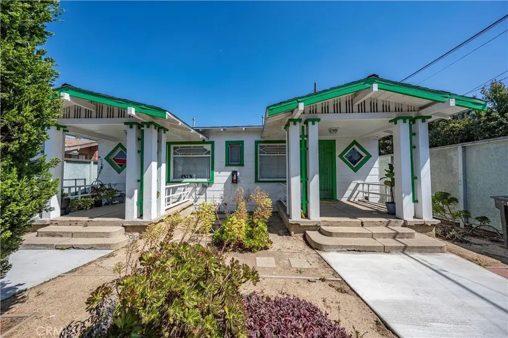 672 Junipero, Long Beach