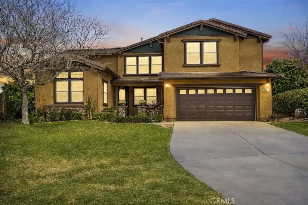 1357 Onyx Circle, Corona