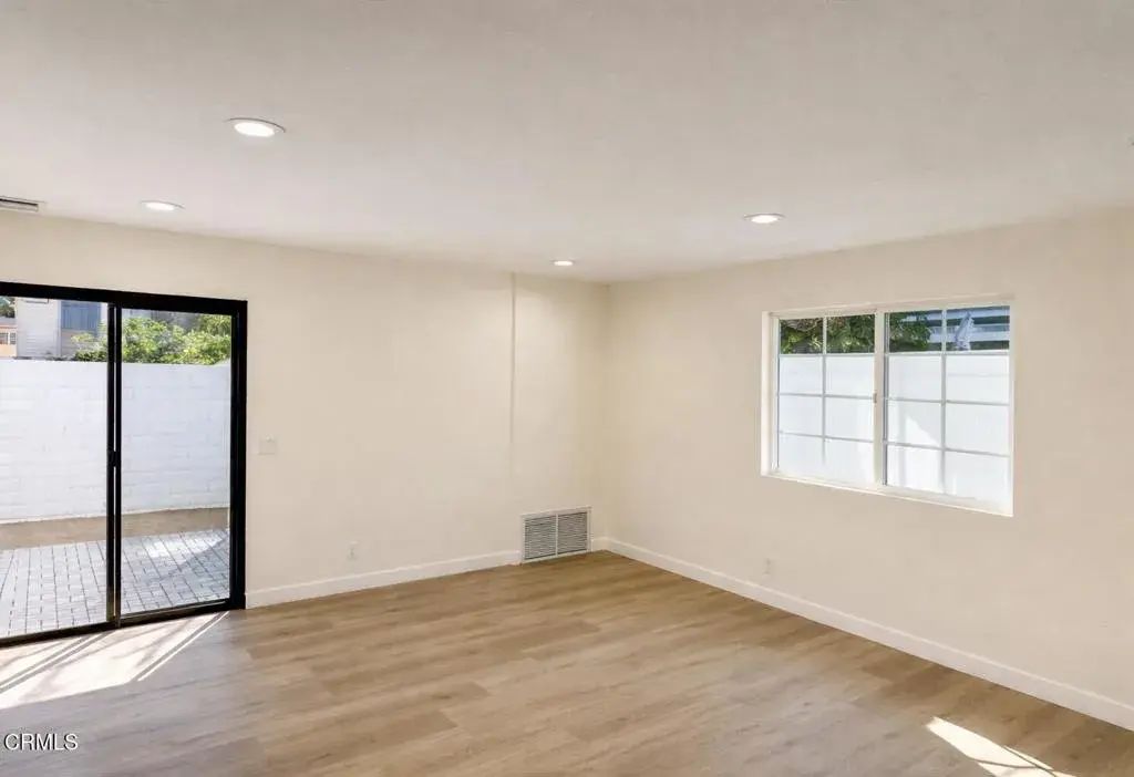 19316 Valerio Street, Los Angeles