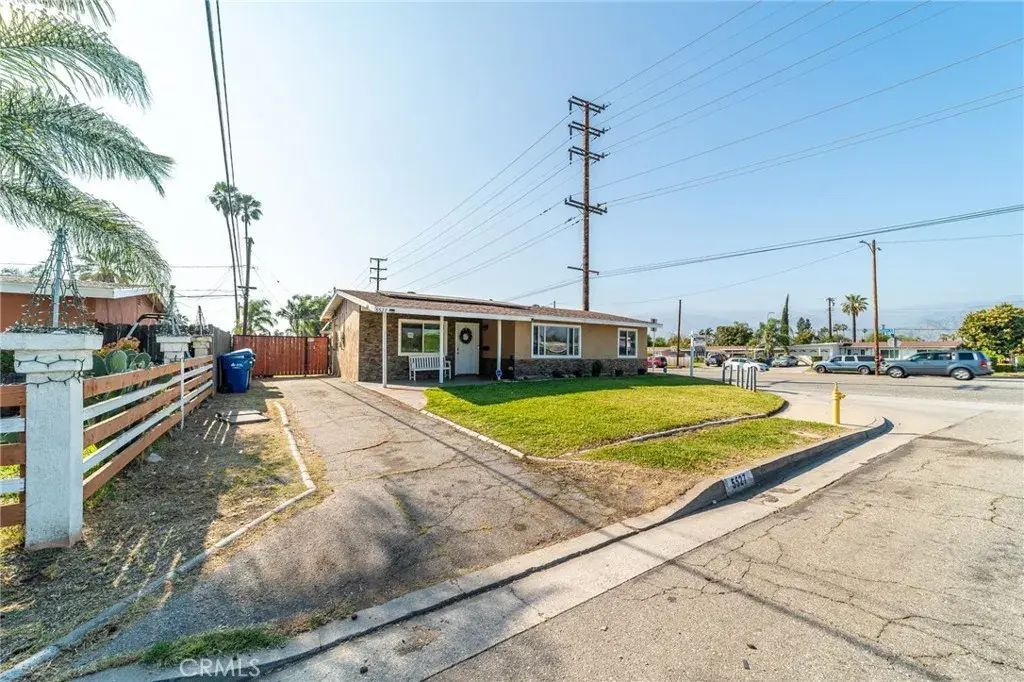 5527 N Fenimore Avenue, Azusa
