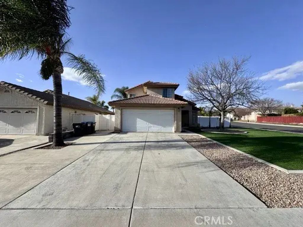40475 Crystal Aire Court, Murrieta