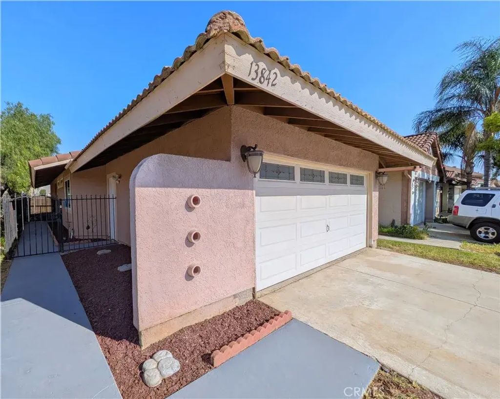 13842 Caspian, Moreno Valley