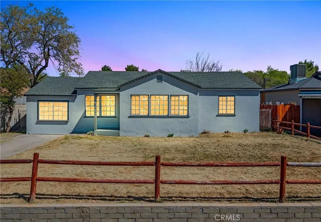 44516 Fern, Lancaster