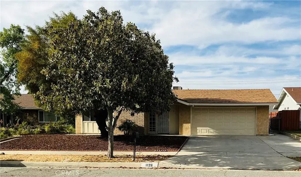 1126 Lucerne, Hemet