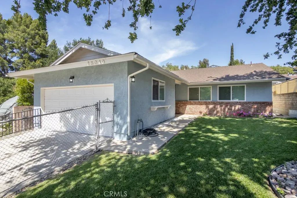 25040 Everett Drive, Newhall