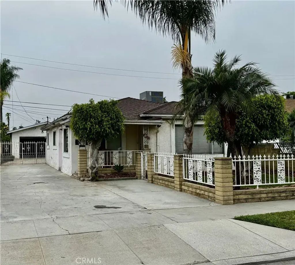 18117 Seine Avenue, Artesia