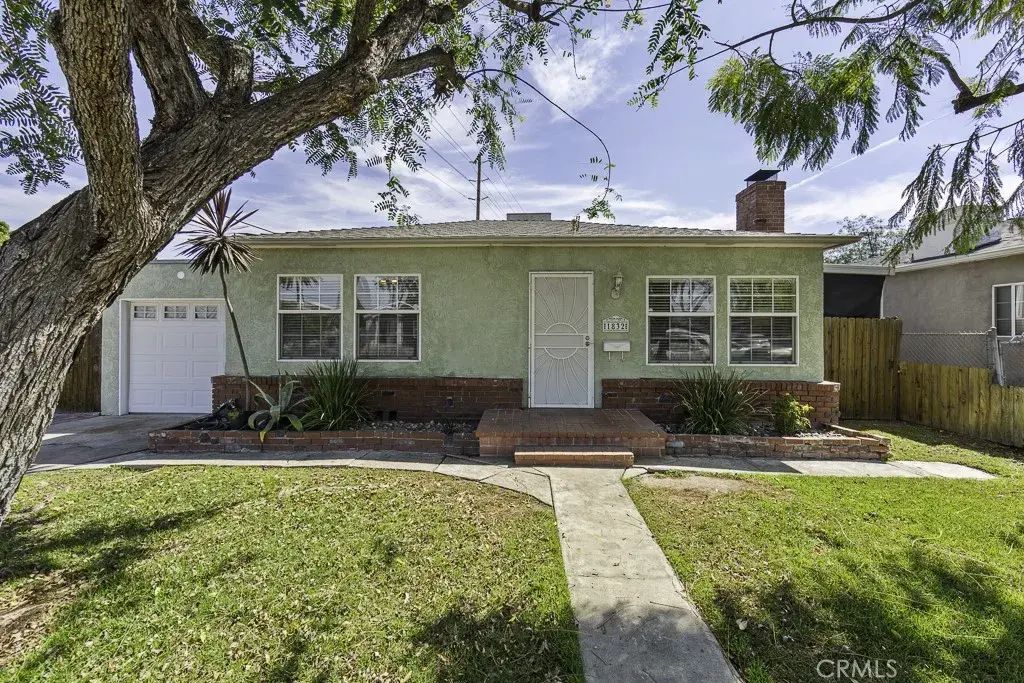 1832 N Brighton, Burbank