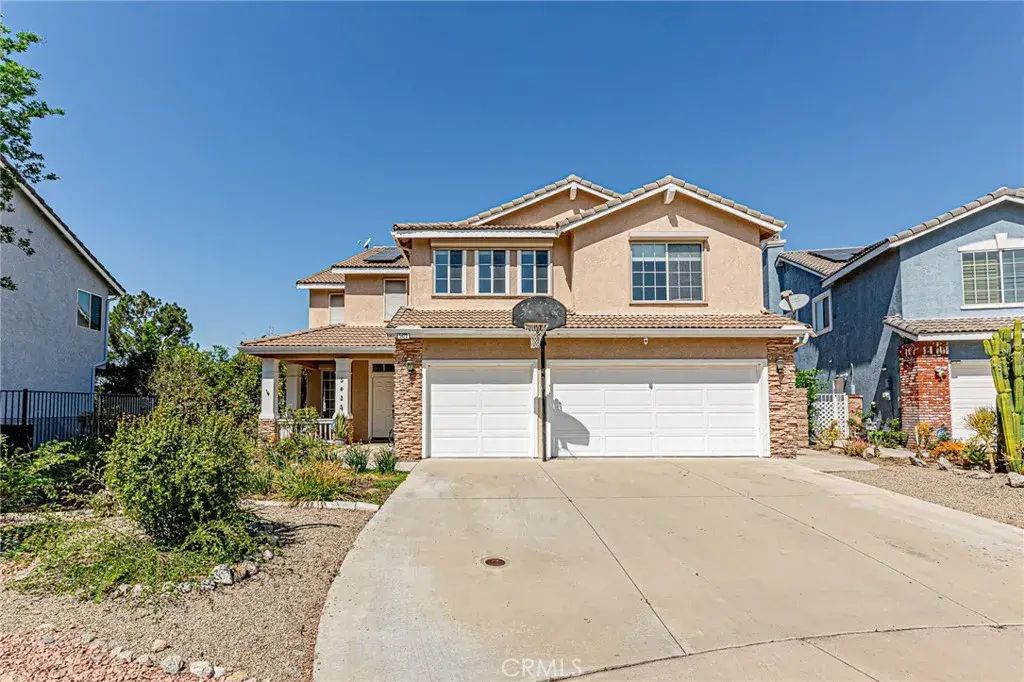 5423 Canmore Court, Riverside