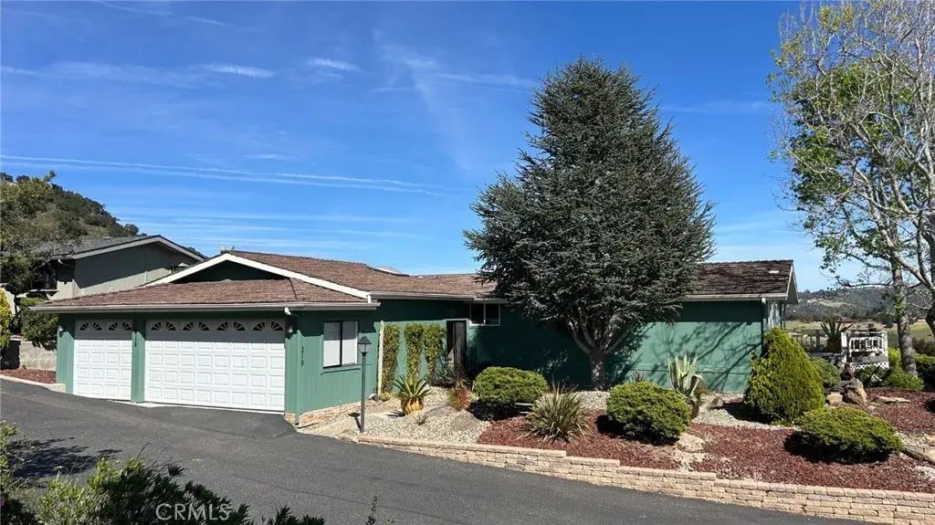 219 Oak View, Avila Beach