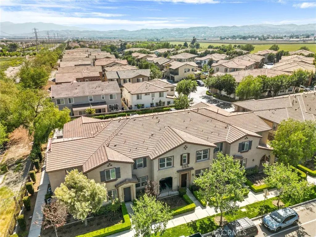 6081 Satterfield Way, Chino