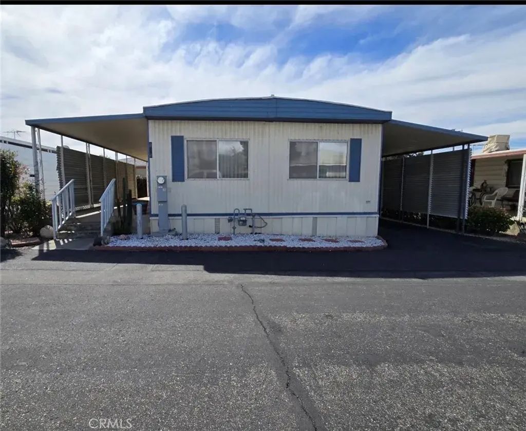12220 5th Street #205 205, Yucaipa