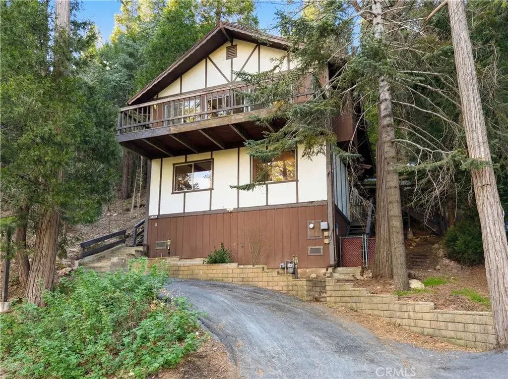 24035 Alpine Drive, Crestline
