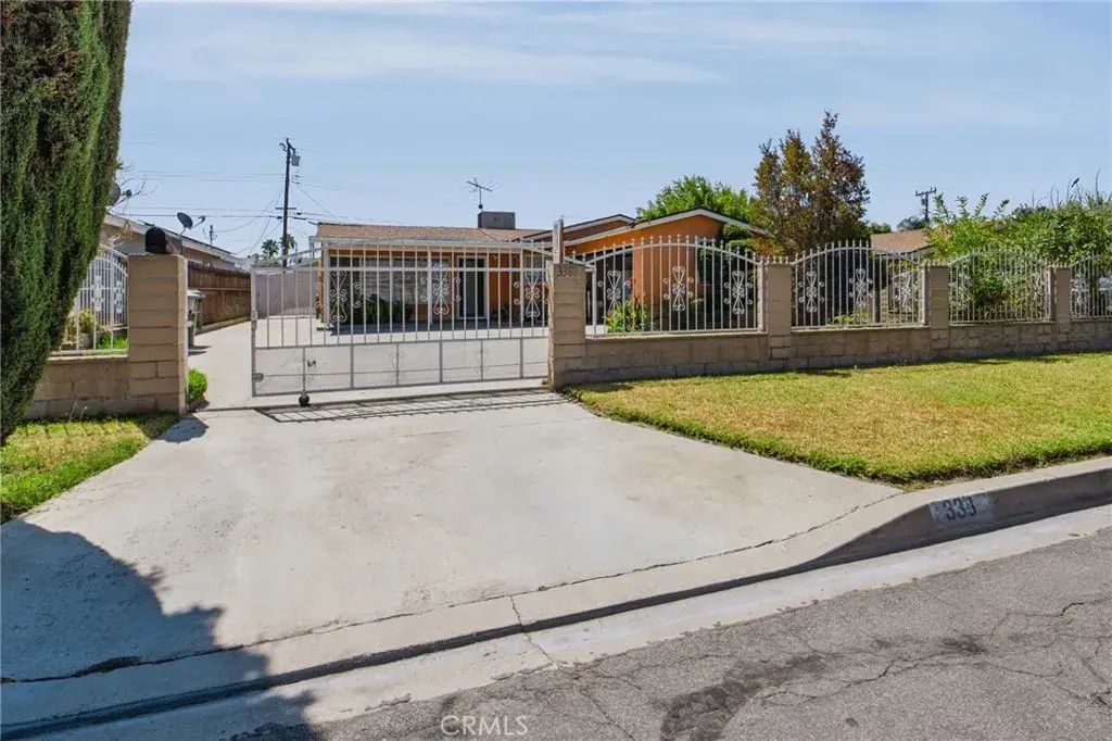 338 Conlon, La Puente