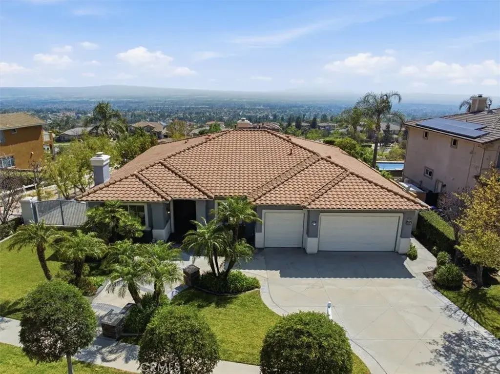 9849 Meadowood, Rancho Cucamonga