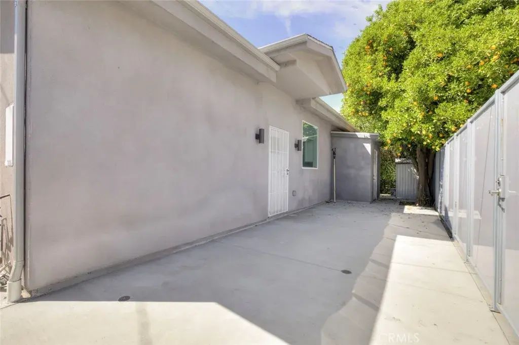 353 N Mariposa, Burbank