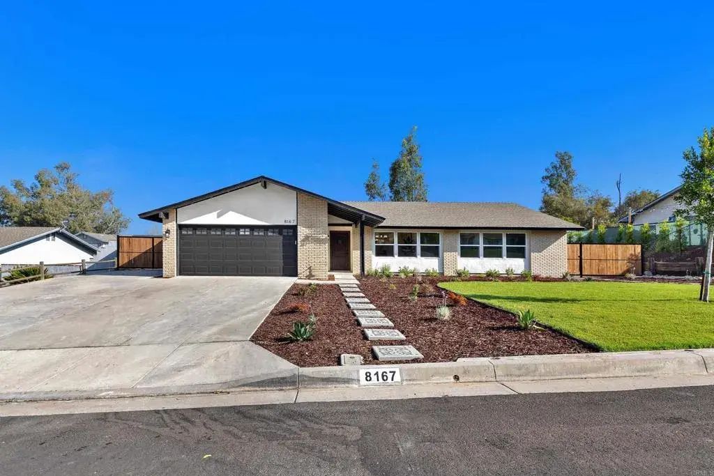 8167 Bridal Path Cir, Jurupa Valley