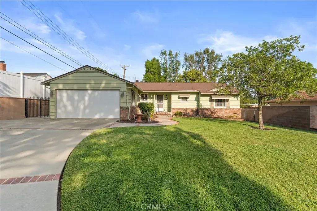 356 Trayer Avenue, Glendora
