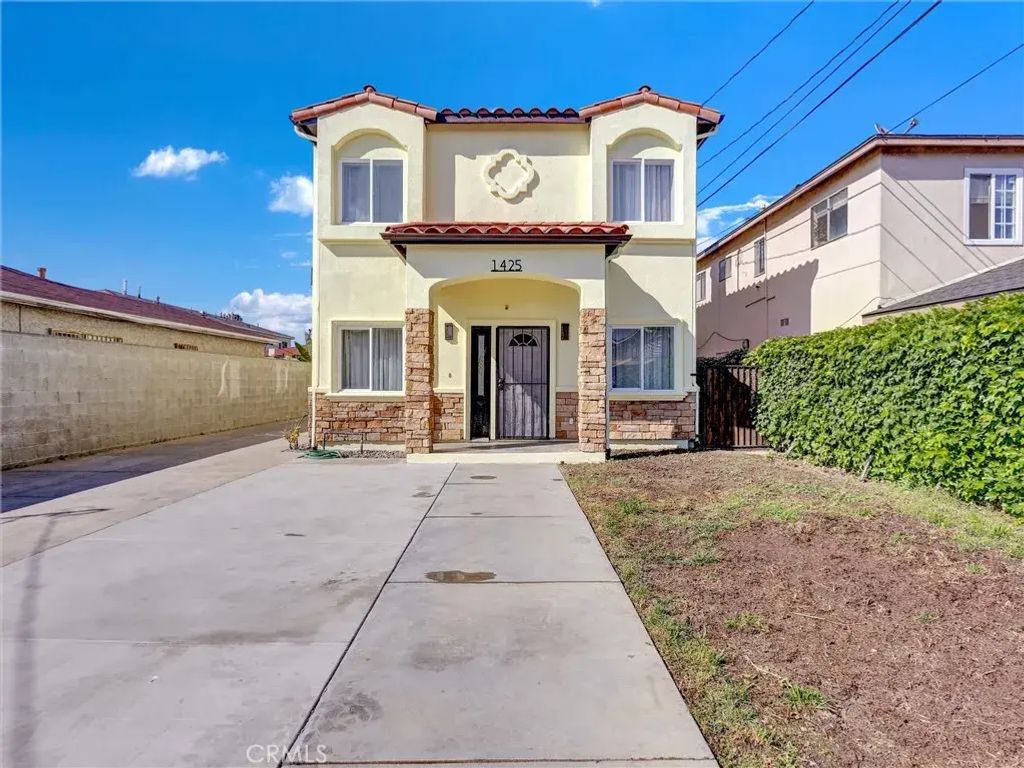 1425 W 145th, Gardena