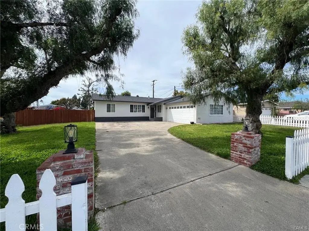 11701 Faye, Garden Grove