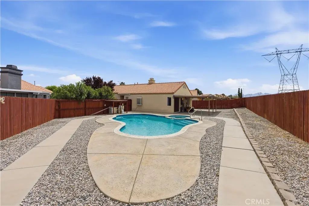 13628 Monterey Court, Victorville