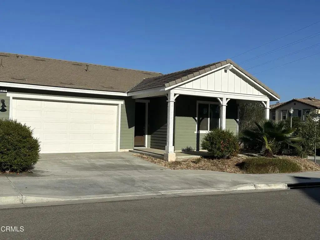 1217 Redbud Street, Santa Paula