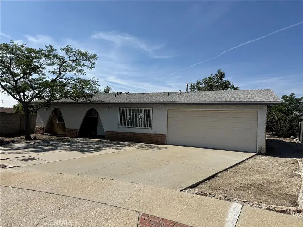 16212 Owen, Fontana