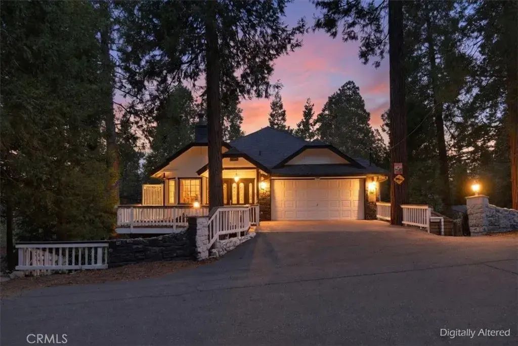24048 Altdorf Drive, Crestline