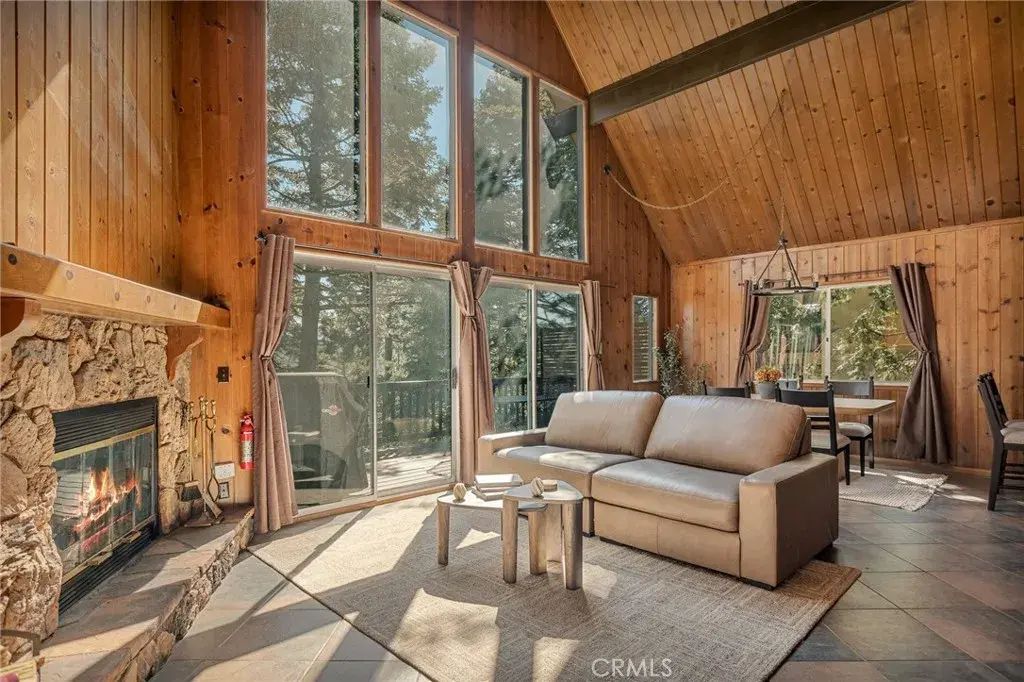 279 Old Toll, Lake Arrowhead
