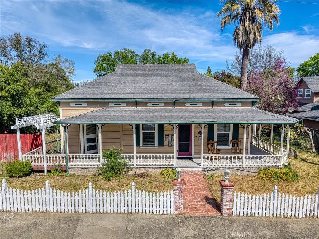150 Clearlake, Lakeport