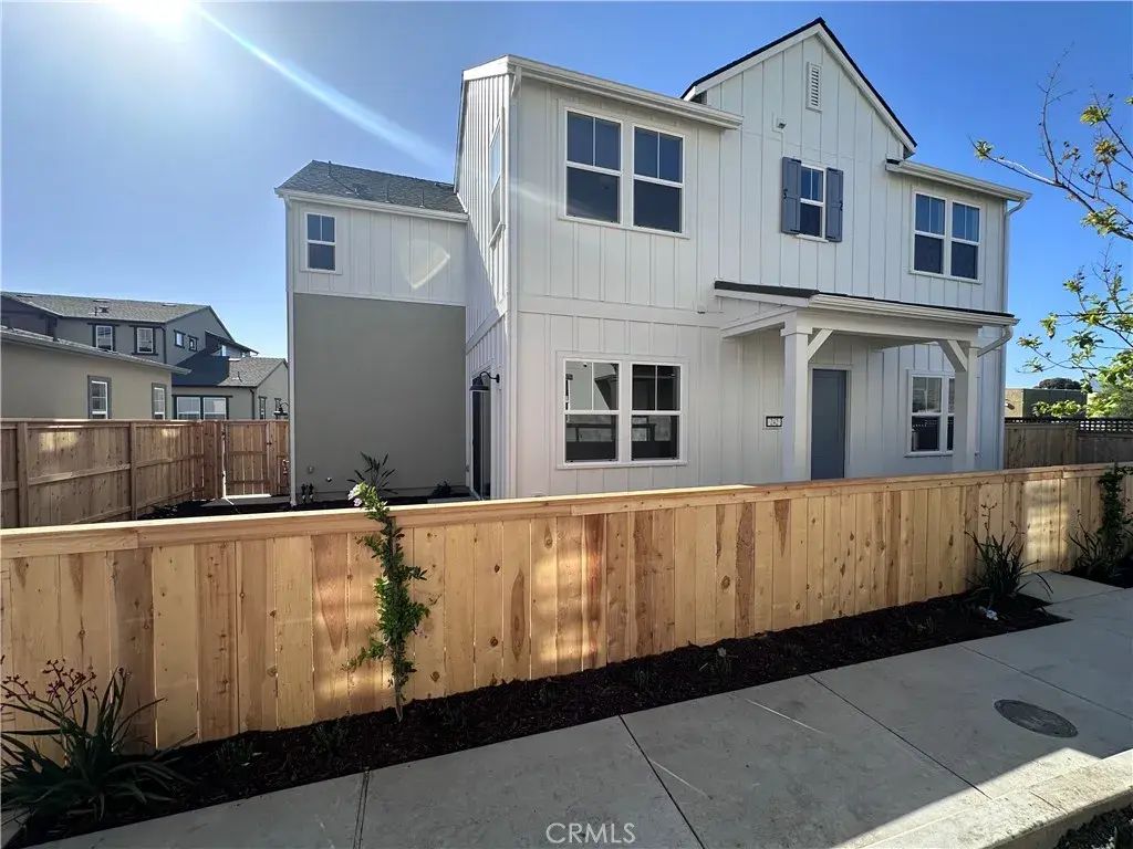 252 Memphis Belle Way Court, San Luis Obispo