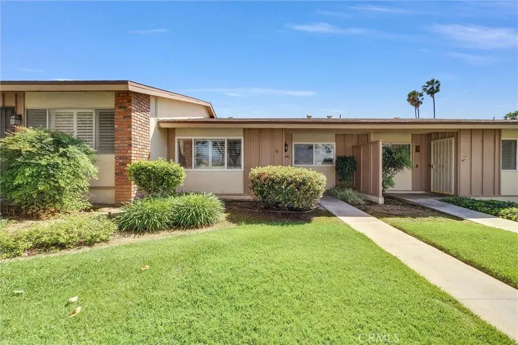 22789 Palm, Grand Terrace