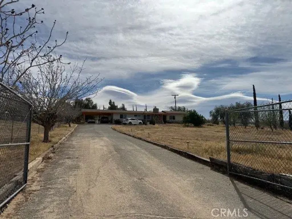 11507 Savage, Apple Valley