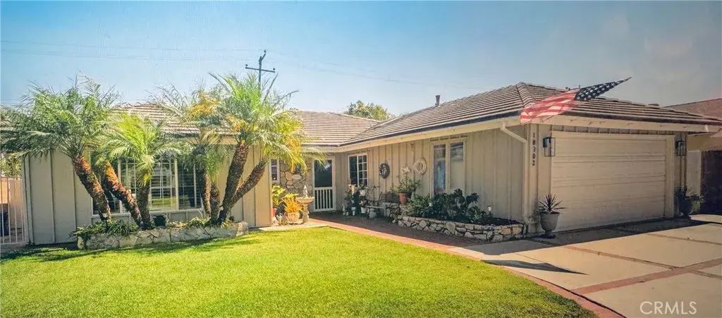 18302 Tamarind, Fountain Valley