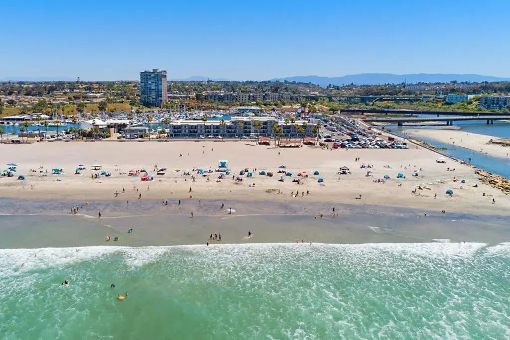 1202 N Pacific St 106b, Oceanside