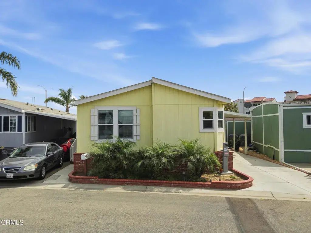 1657 Lime 87, Oxnard