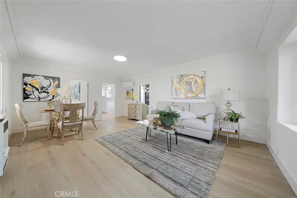 6112 Myosotis, Los Angeles