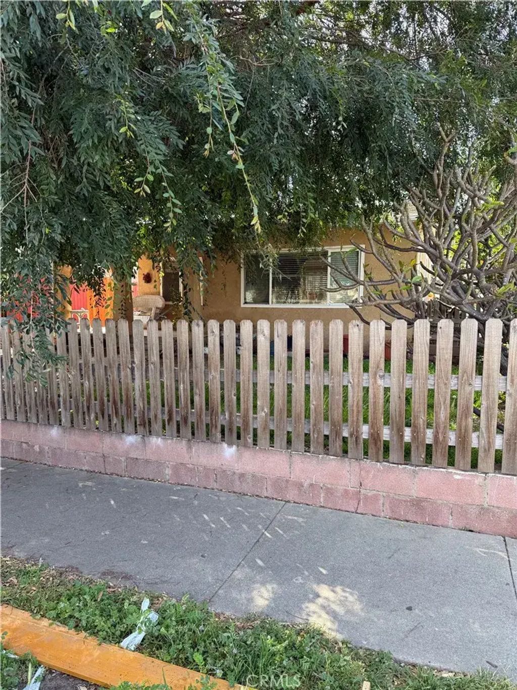 1826 257th, Lomita