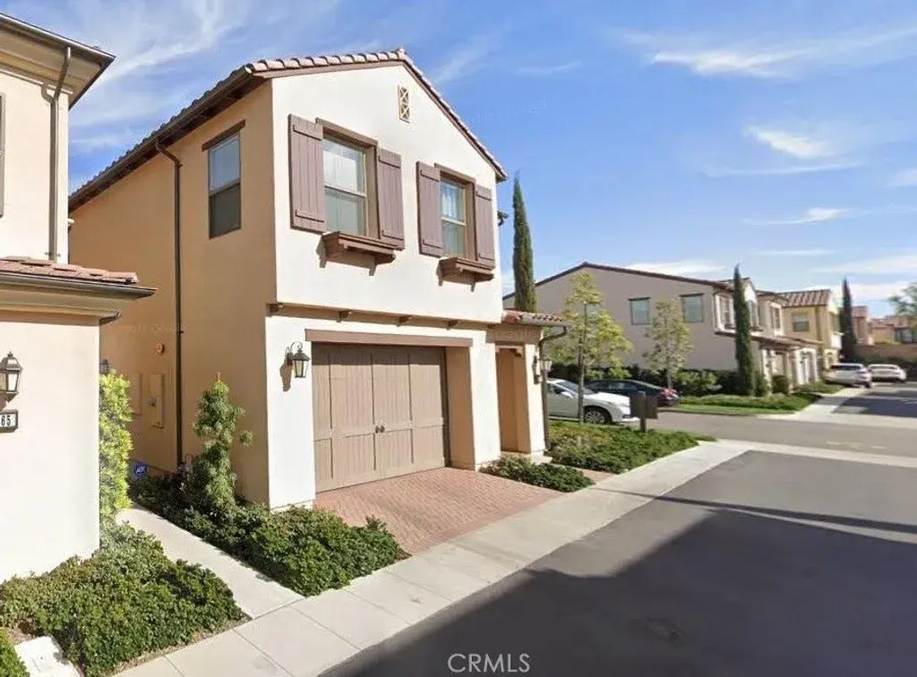 67 Island Coral, Irvine