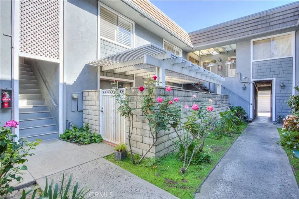 850 Arcadia, Arcadia